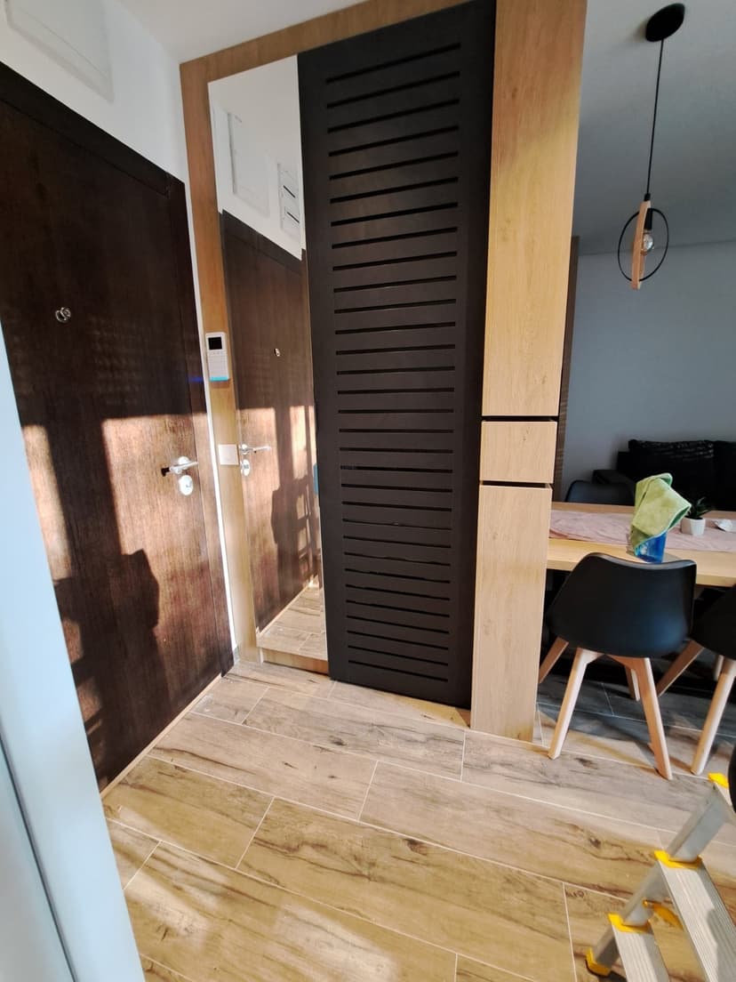 Wardrobe project 4